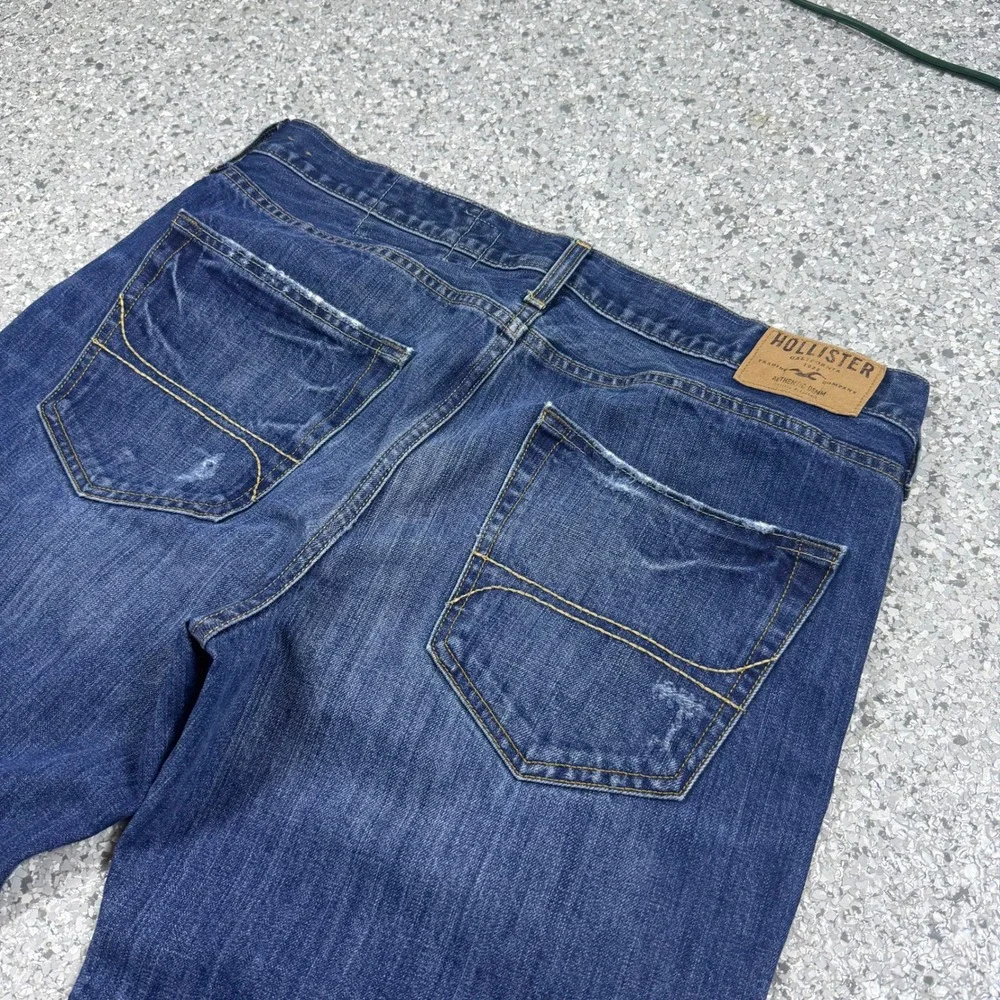 Early 2000's Hollister Hermosa Low Rise Bootcut Jeans Men's 36x32 Distressed Y2K